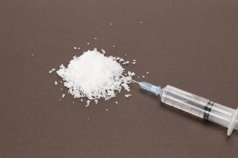 タイ・チェンライ県発～ツイッターと宅配便を使ってドラッグを売った男が逮捕される！