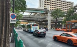 コロナからの復興に向かうバンコク～ラチャプラソン交差点