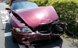 タイで白人が起こした事件２連発！壁に激突の酔っ払いおばちゃん