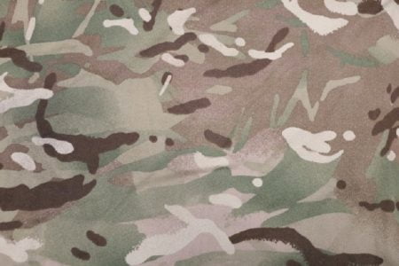 「ニューハーフも軍に入るべき」という発言がタイ社会で騒動に