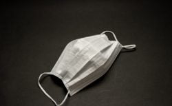 プーケットのマスク着用拒否の欧米人＆タイ伝統医療ハーブがコロナに効果