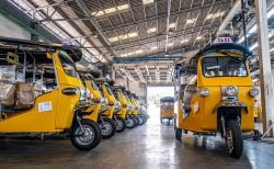 将来、タイが電気自動車王国に！？電気トゥクトゥクも走行中