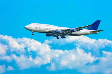 タイでの規制緩和後、約７千人が空の旅＆プーケット島サンドボックス式成功