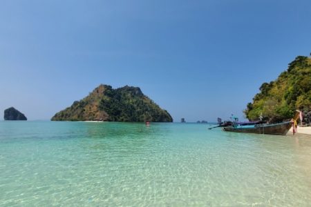 カシコーンリサーチセンター、タイへの観光客2021年末で18万人と予測