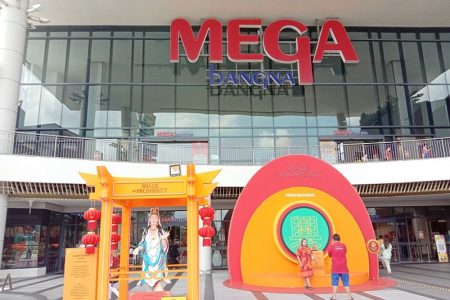 メガ・バンナーにスシローのタイ６号店オープン！