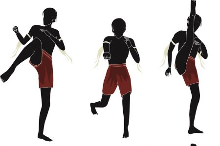 タイ珍ニュース！ムエタイジム、ソムタム店へ＆タクシー乗客の荷物を奪って逃げる？