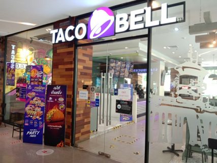 タイで人気上昇中のアメリカチェーン店タコベルで実食！