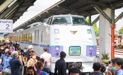 タイ面白ニュース！日本の列車キハ183近々お目見え＆年数回だけの不思議なご来光