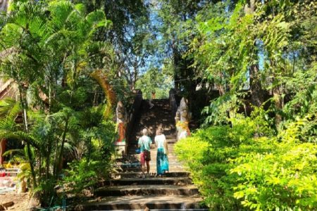 タイ悲劇ニュース！地方政府の腐敗によって男性が自殺