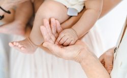 タイ珍ニュース！息子が祖父母に誘拐された