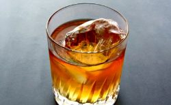 タイ破廉恥事件！真っ裸で「村の女を全てレイプしてやる！」