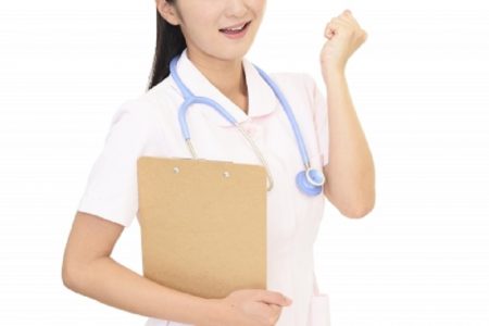 タイ珍事件！看護婦さん、元政治家にハラスメントを受ける