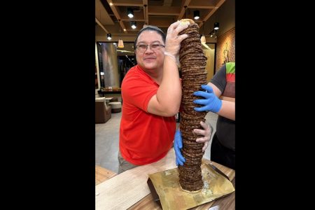 タイバーガーキングのとんでも新商品、ブロガー１００枚入りに挑戦！
