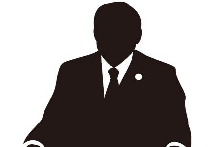 タイ珍事件！「俺はヒーローだ」と収賄疑惑の政治家を刺した男