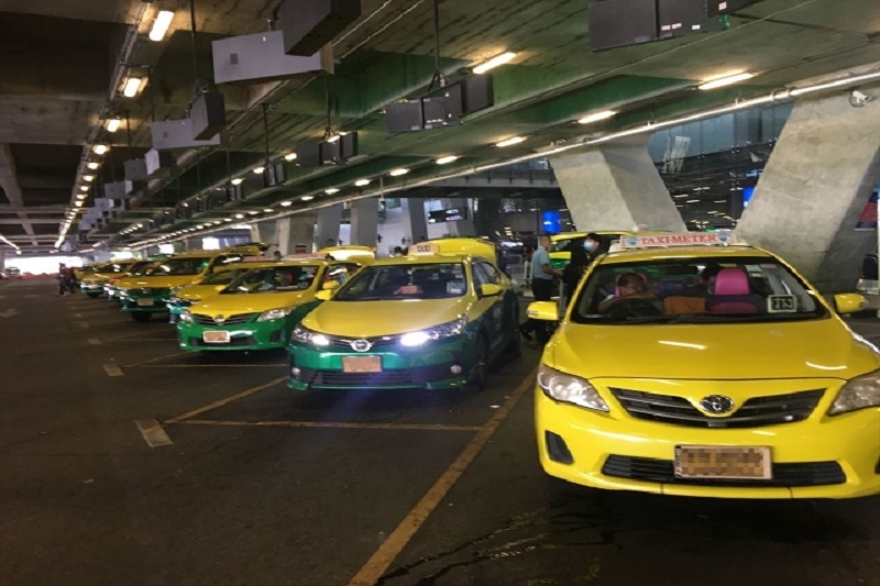 タイタクシー事件！「俺のタクシーから降りろ、でも料金は払え」