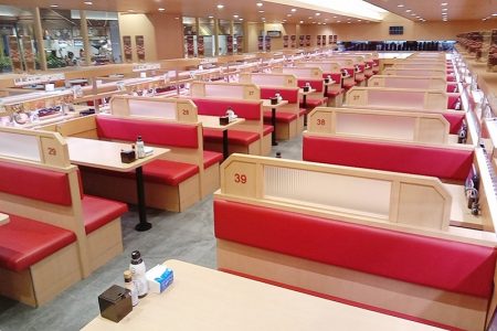 タイスシロー22号店が戦勝記念塔前センチュリームービープラザ店で営業中