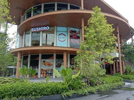 タイのスシローがチェーンワタナのイミグレーション隣駅に新開店！