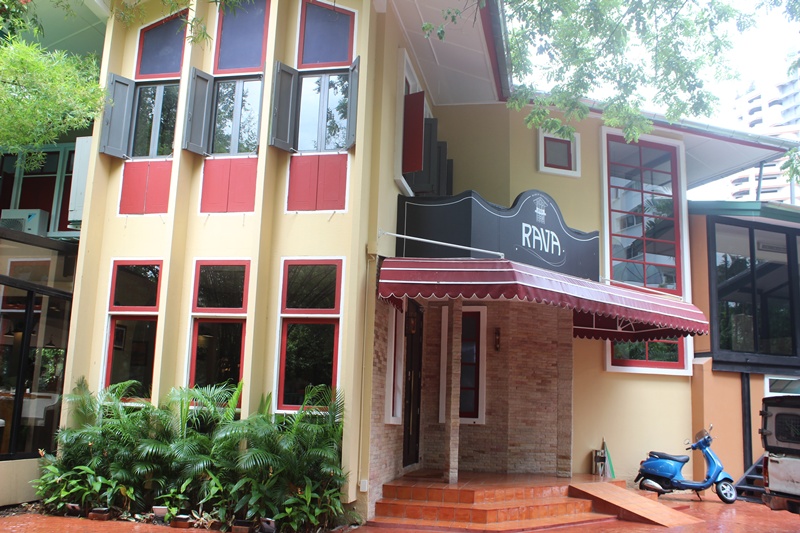 「母の日」を在住日本人に大人気のイタリア料理店「ラーヴァ(RAVA)」で祝おう!