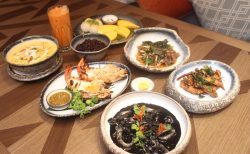 ネット評価の高いタイ料理レストラン「 チョムシンド」～アマリ・バンコク内