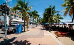 人気リゾートのパタヤでフランス人が配車運転手に殴られ意識不明！